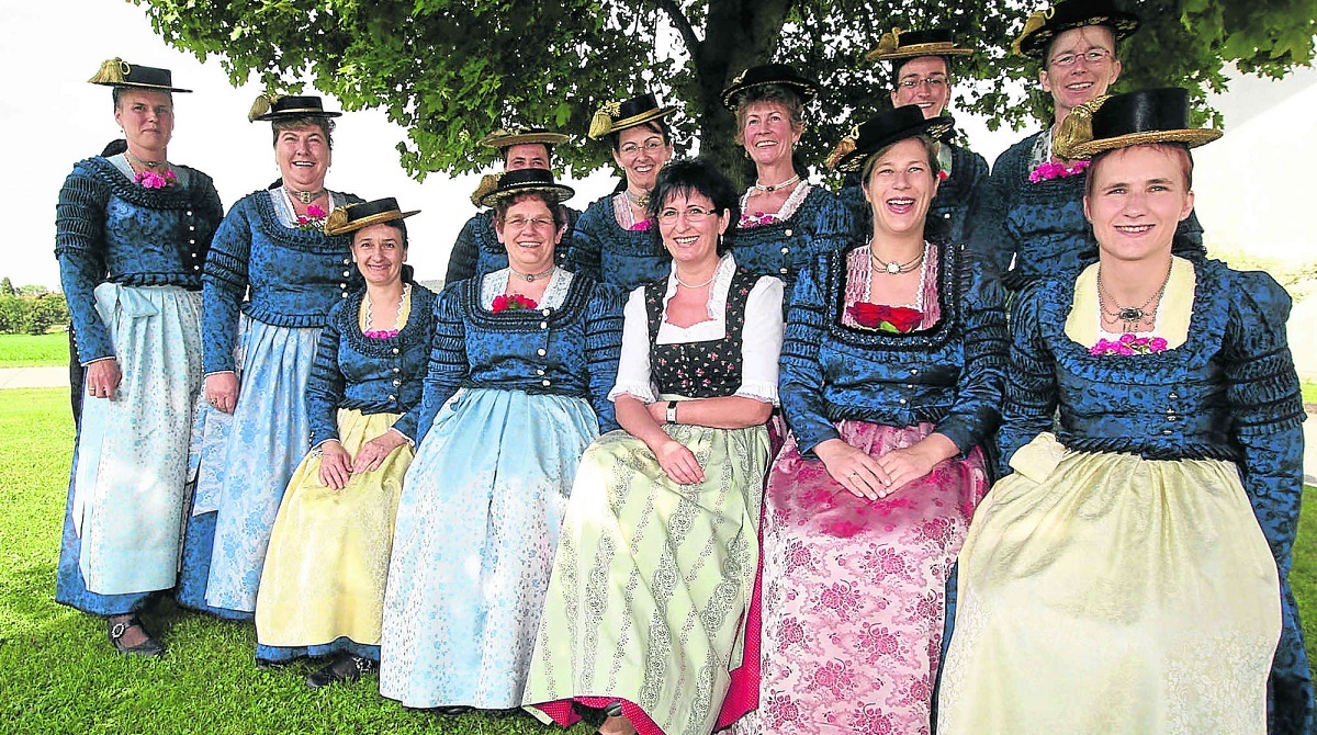 verheiratetentracht 1200